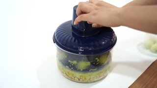 Máquina Peladora Automática de Uvas