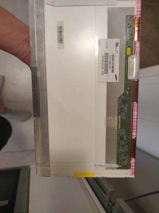 Pantalla Samsung  led 15,6 LTN156AT24