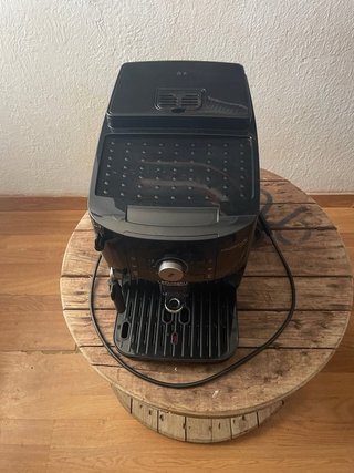 Cafetera superautomática DeLonghi Magnifica S