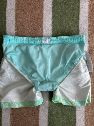 Bañador estampado verde y amarillo