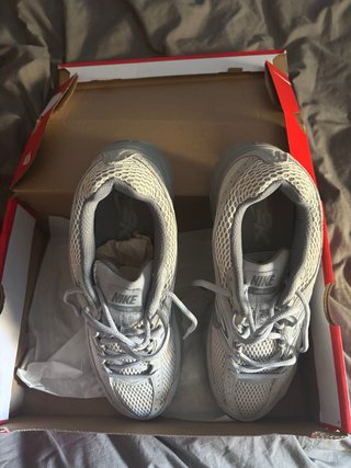 Nike Air Max 2K Gris/Blanco