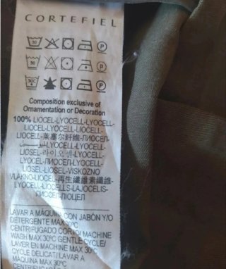 PANTALONES FLUIDOS CON CINTURÓN