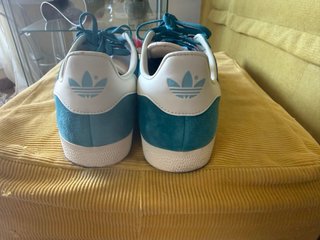 Adidas Gazelle Piel Turquesa T.42