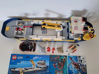 LEGO City 60266 Nave de Exploración Oceánica
