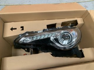 Faro izq. nuevo original Toyota GT86-Subaru BRZ