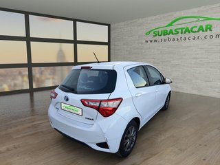 Yaris 1.5 100H Active 100CV