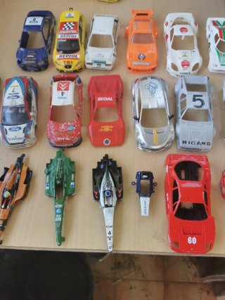 Lote 30 carrocerías Scalextric