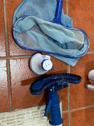 Piscina, Depuradora de arena, bomba de vaciado