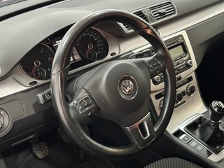 Volkswagen Passat 2012 ¡BUEN ESTADO FINANCIABLE!