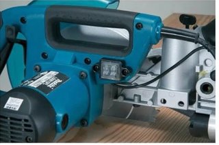 Makita LS0815FL Sierra Ingletar 216mm 1400W