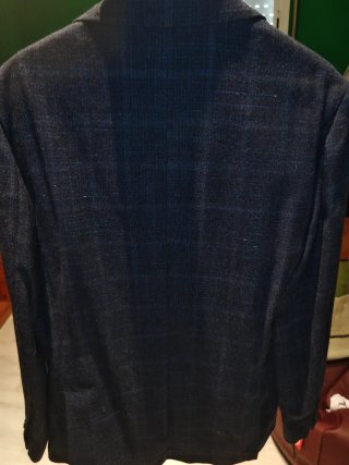 Chaqueta de traje azul con cuadros