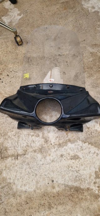 Parabrisas moto negro