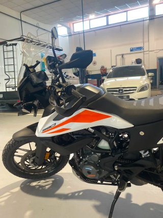 KTM 390 Adventure! 5000km mejor precio imposible.