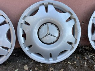 4 Tapacubos Mercedes Plateados