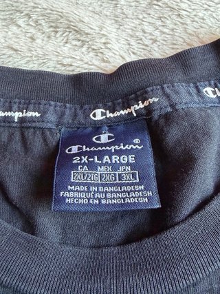 Camiseta Champion Negra Logo Bordado Talla XXL
