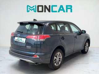 Toyota RAV4 2017