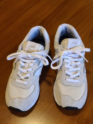New Balance 574 Beige/Bianco