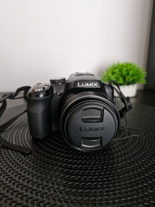 Panasonic Lumix FZ200 | Zoom Leica 24x |