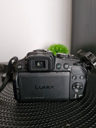 Panasonic Lumix FZ200 | Zoom Leica 24x |