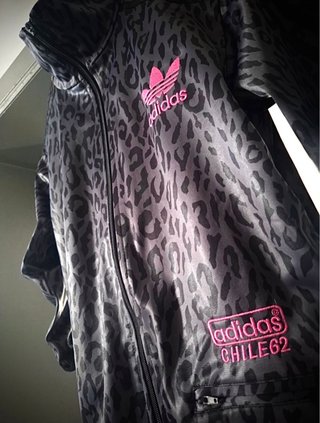 Chaqueta Adidas Estampado Animal Print