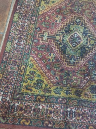 Alfombra de lana tejida a mano 168 por120
