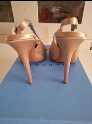 Décolleté Albano raso cipria tacco alto