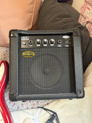 Guitarra Johnny Guitars + Ampli 20W
