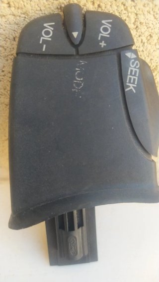 Maneta control radio CD Ford Focus