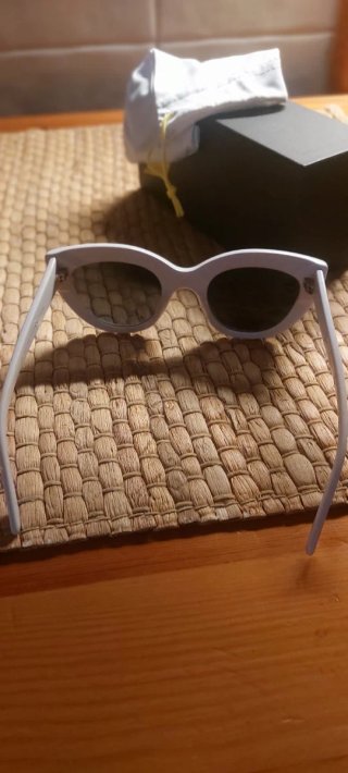 Gafas de sol blancas Hawkers
