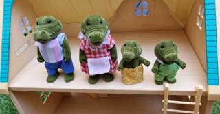 Familia Cocodrilo Sylvanian Families