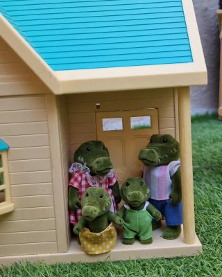 Familia Cocodrilo Sylvanian Families