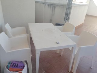 Mesa y 4 Sillas Terraza Plástico