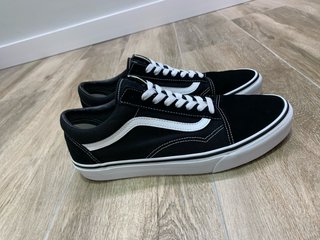 Vans Old Skool Negro/Blanco Talla 44.5 Como Nuevas