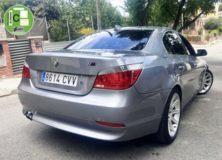 BMW Serie 5 2004 520 gasolina pegatina C 330.000km