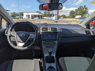 Toyota Avensis 2011
