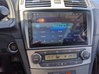 Toyota Avensis 2011