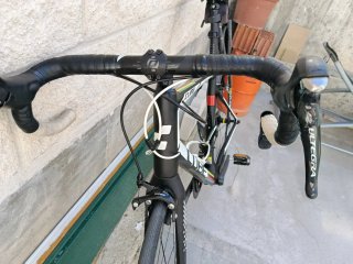 Bicicleta de carretera Cube Carbono