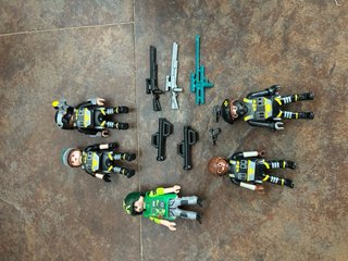 Playmobil PM 9360 Camión SWAT