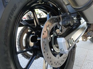 Suzuki V-Strom 650 ABS Negra