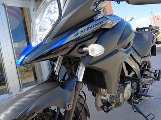 Suzuki V-Strom 650 ABS Negra