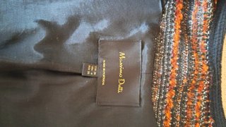 Chaqueta Massimo Dutti en tonos Marrones.