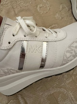 Deportivas Michael Kors Cuña Interior Plata/Blanco