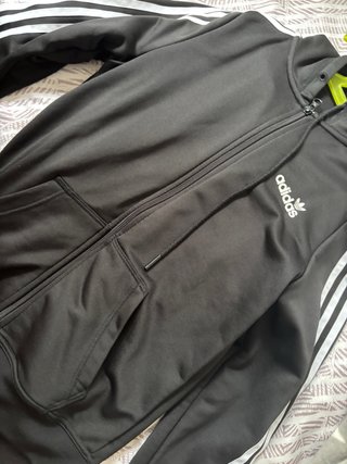 Chaqueta Adidas fina negra