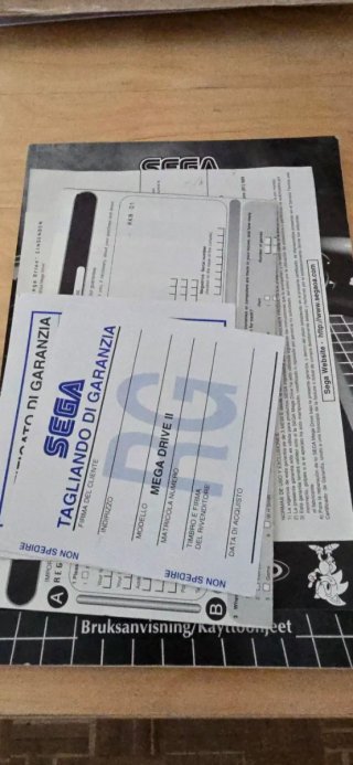 Documentación consola Sega Megadrive II