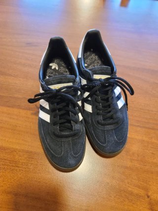 Adidas Spezial Nero Bianco Taglia 40 2/3