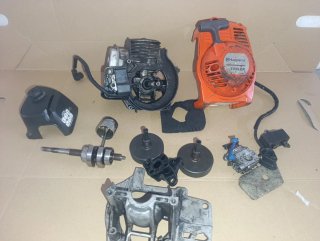 Husqvarna 128DLX Desbrozadora