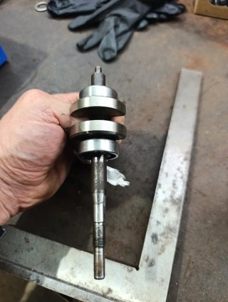 Husqvarna 128LDX Desbrozadora