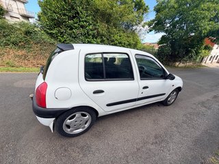 Renault Clio 2000