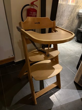 Trona de madera Safety 1st