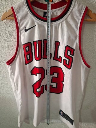 Camiseta Nike Team Bulls 23 M